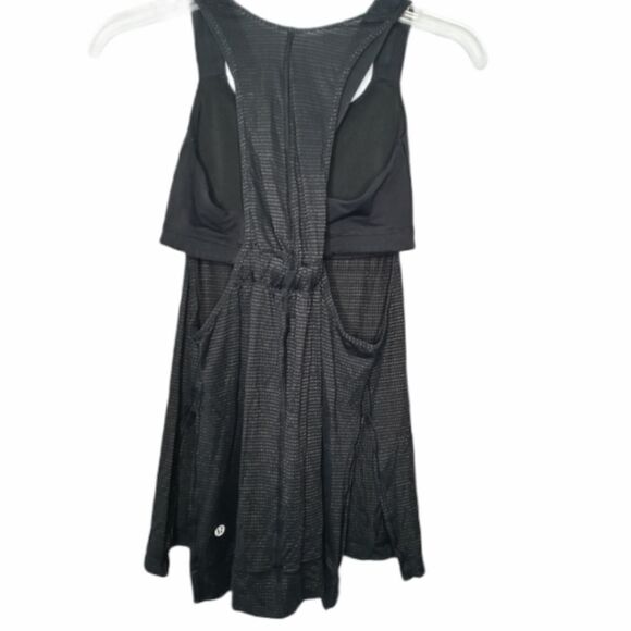 lululemon top with built in bra size 6 - Picture 1 of 9